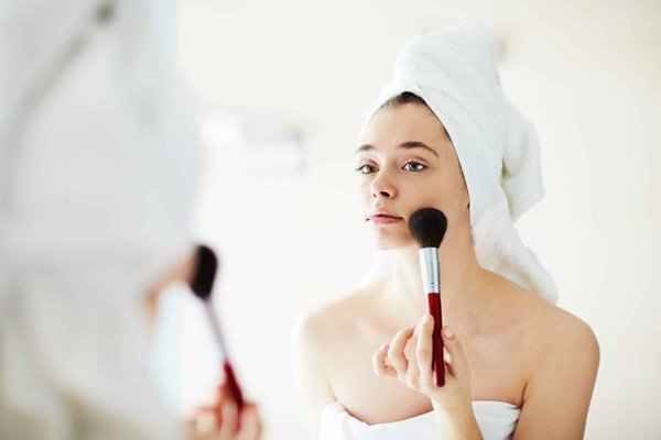 Comment utiliser les correcteurs de couleur pour un teint impeccable ?