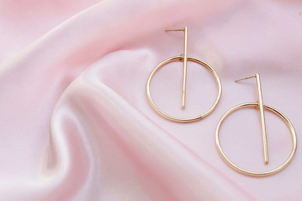 Découvrez les tendances actuelles en matière de boucles d'oreilles